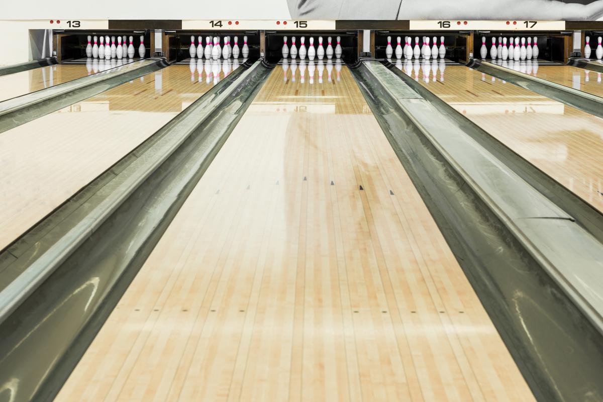 The Standard Dimensions and Measurements of a Bowling Alley