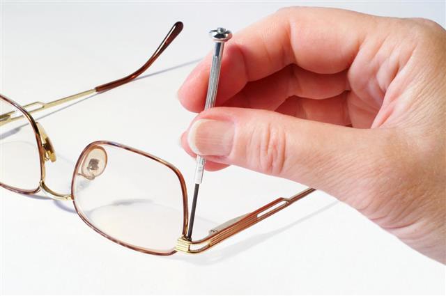 Repairing glasses