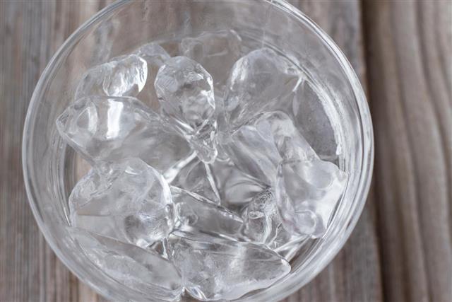 glass bowl with ice and water