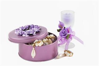 beautiful gorgeous golden earrings in violet gemstone box