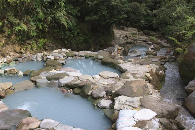 Taiwan hot springs