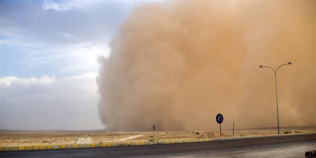 Sandstorm in Jordan