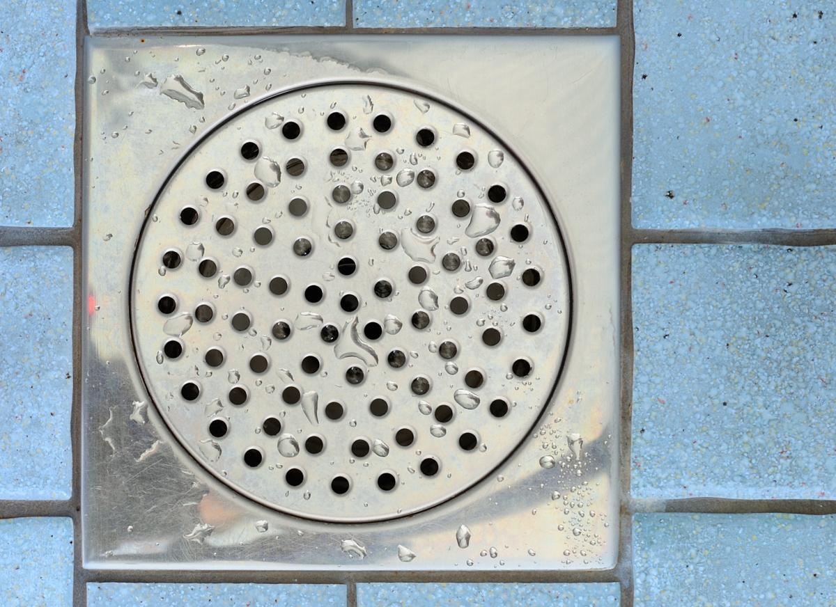 Directions to Replace the Shower Drain Cover Without Any