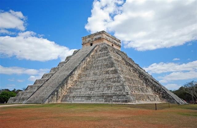 Aztec Pyramid