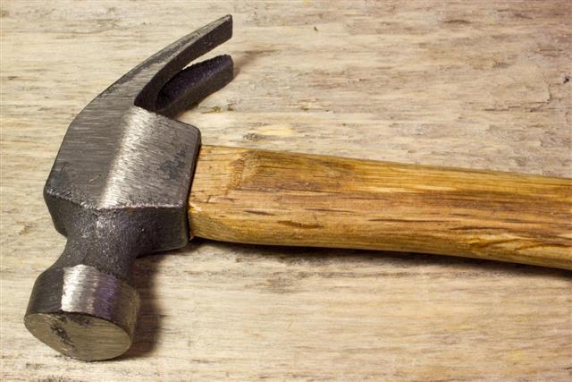 Hammer tool