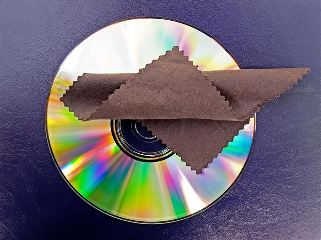 Cleaning Compact Disc