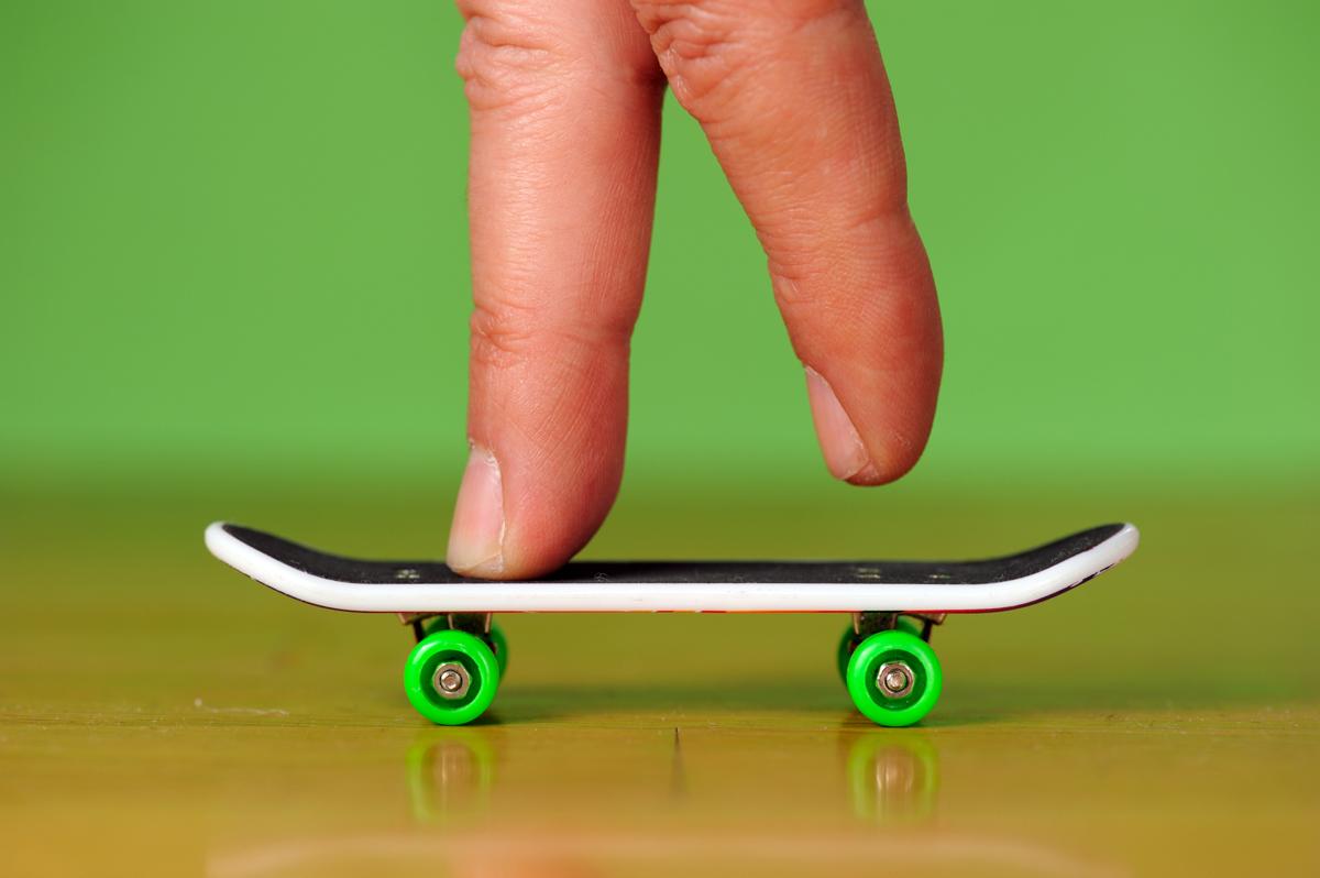 How to Ollie on a Tech Deck