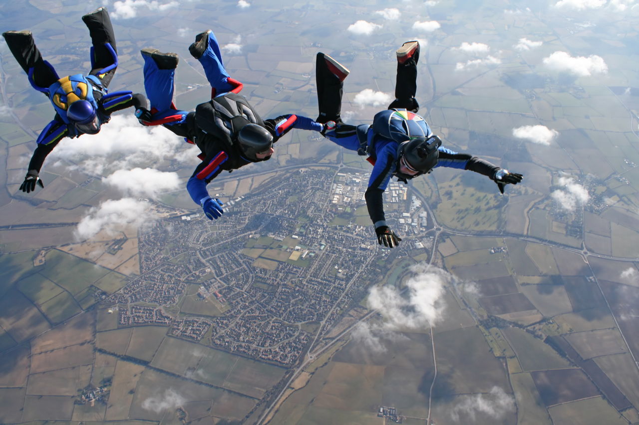 Essential Tips about Skydiving for the First Time