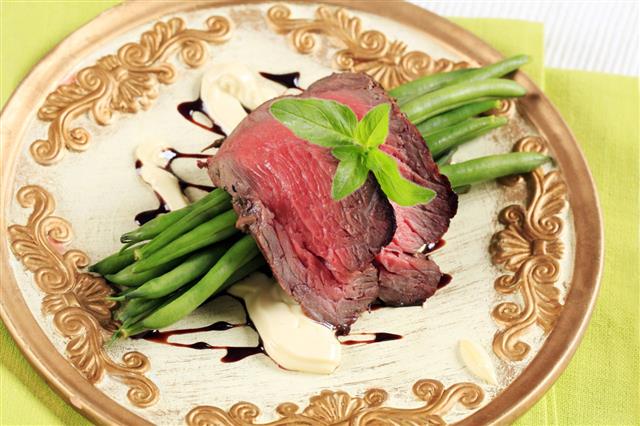 Roast Beef And String Beans
