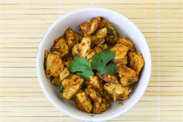 Spicy Chicken With Curry And Coriander