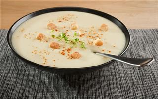 Potato Soup With Thyme And Croutons