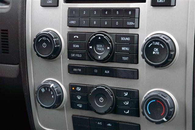 Automobile Stereo Heat And Ac System