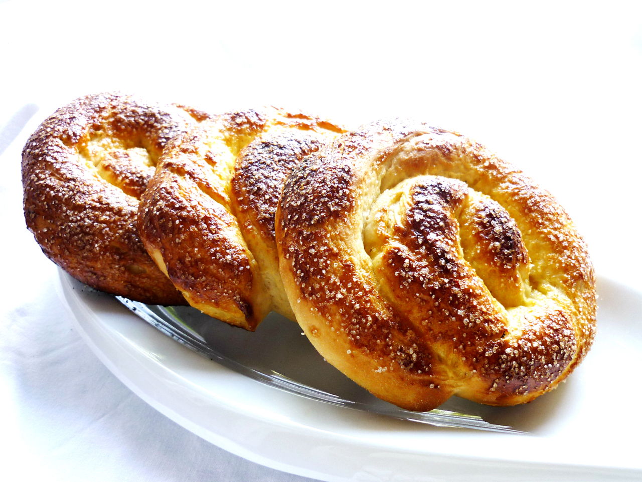 7 Types of Jewish Breads to Pamper Those Taste Buds of Yours! - Tastessence