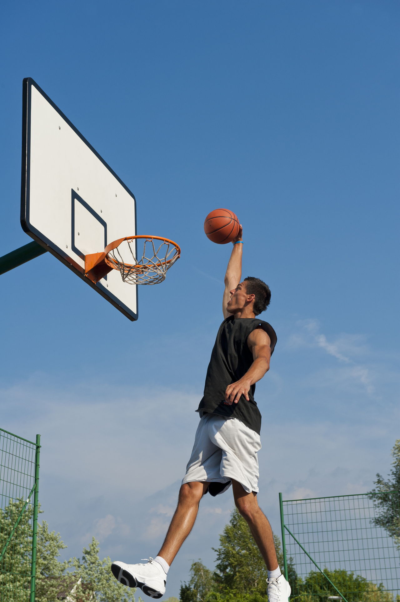 Easy and Fun Basketball Drills Meant for Beginners - Sports Aspire