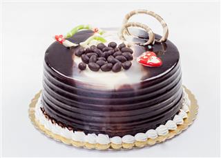 Chocolate Birthday Cake-Pie