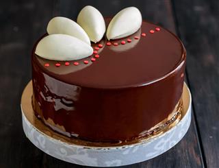 Mousse cake with chocolate glaze