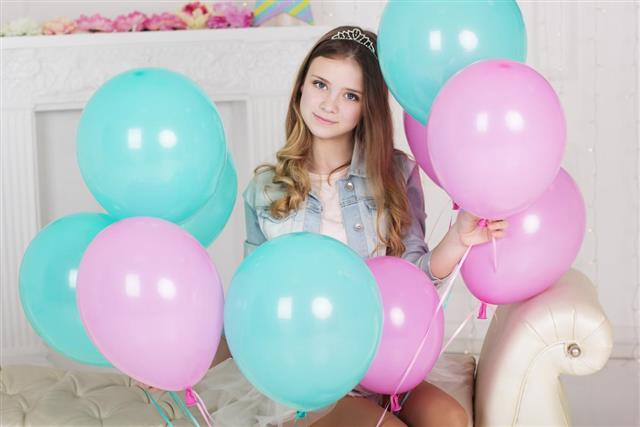 Party Ideas for 13-year-old Girls - Birthday Frenzy