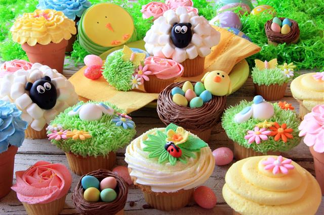 Easter Cupcakes And Easter Eggs