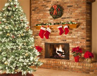 Christmas Fireplace Fire Tree Stockings