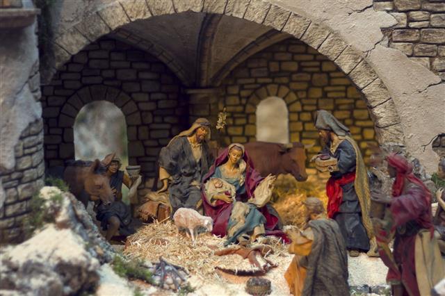 Birth Of Jesus Christmas Nativity Scene