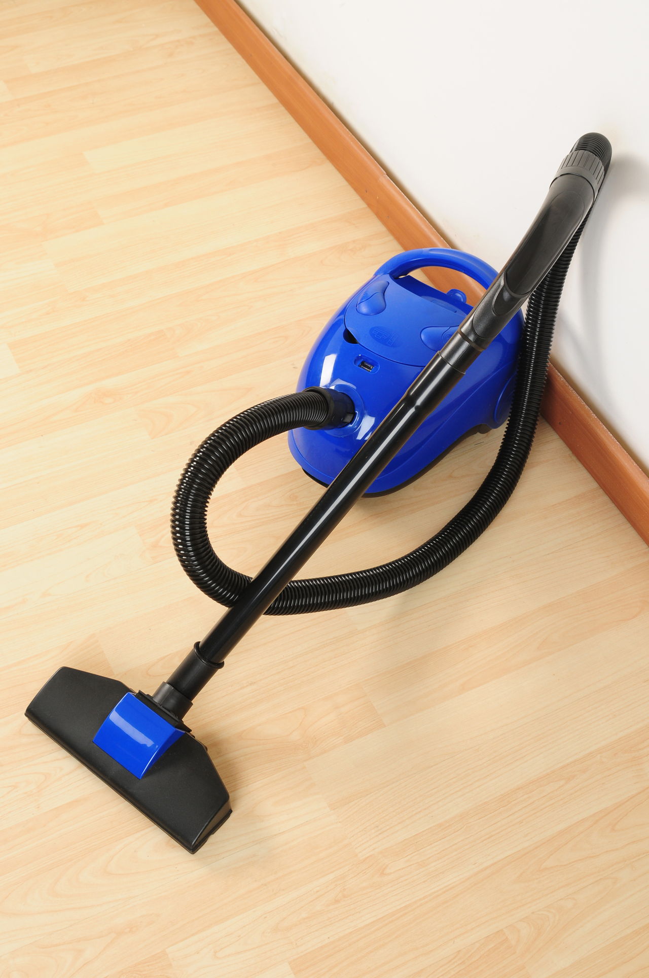 Clean Laminate Floors Without Streaking, Clean Laminate Floors Without Residue