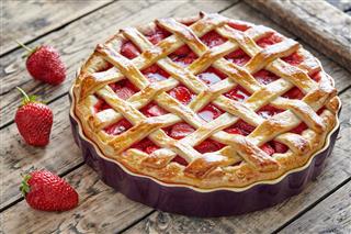Baked Strawberry Pie Cake Sweet Pastry