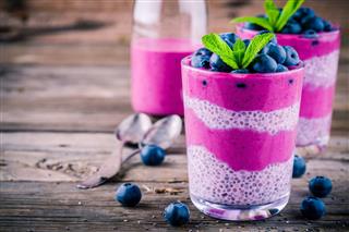 Blueberry Smoothies With Chia Pudding