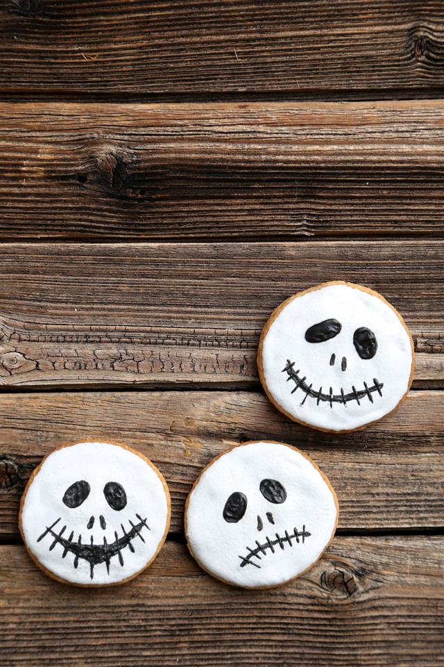 Fresh Halloween Gingerbread Cookies