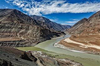 Confluence Of Indus And Zanskar Rivers