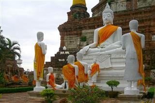 Buddha Monks Statue
