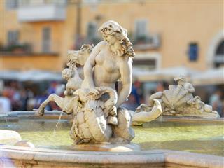 Fountain Of Neptune Rome Italy