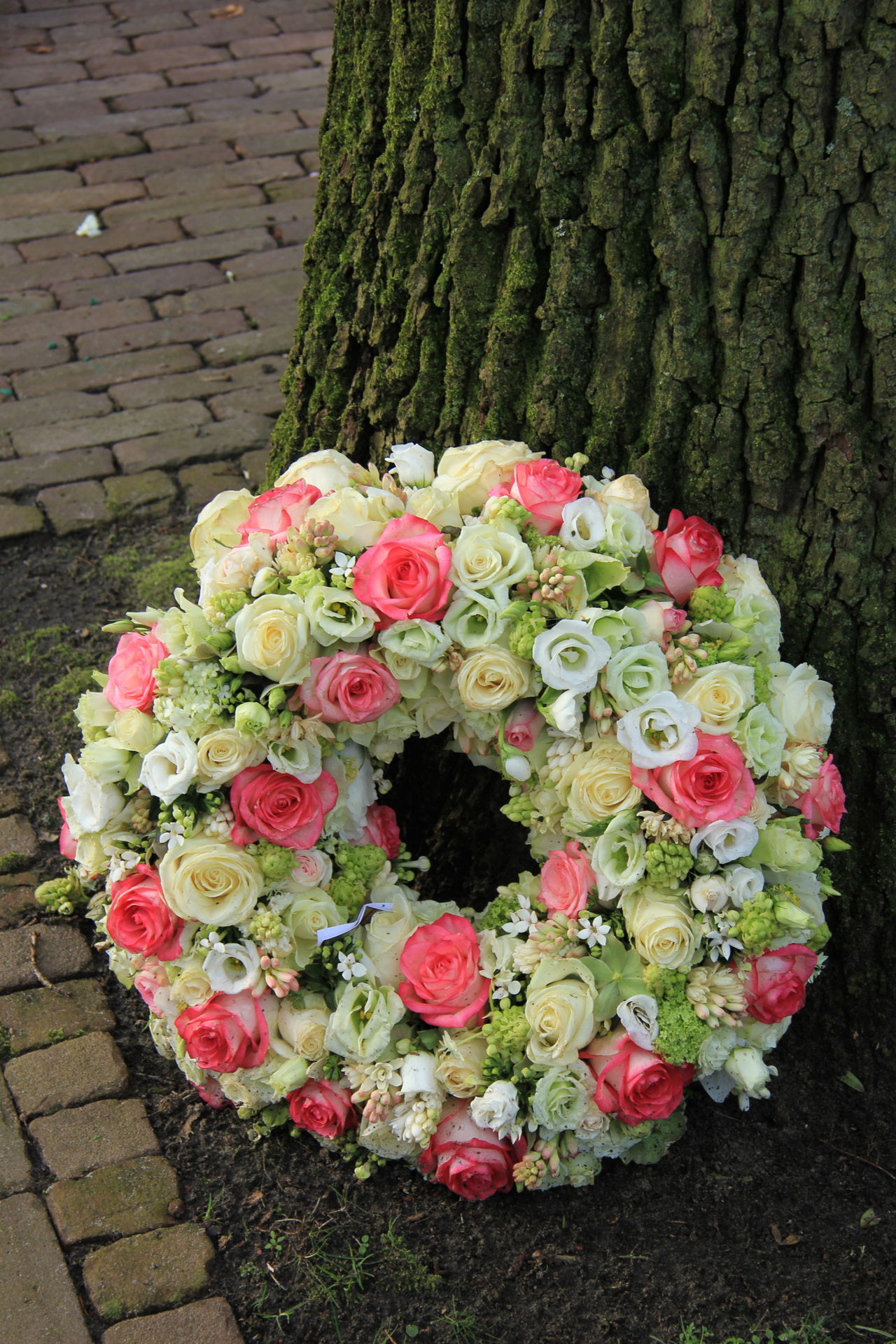 Funeral Flowers: Delivery and Arrangements