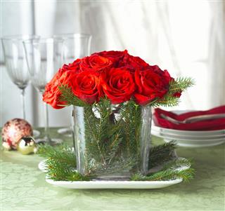 Red Rose Christmas Table Centerpiece