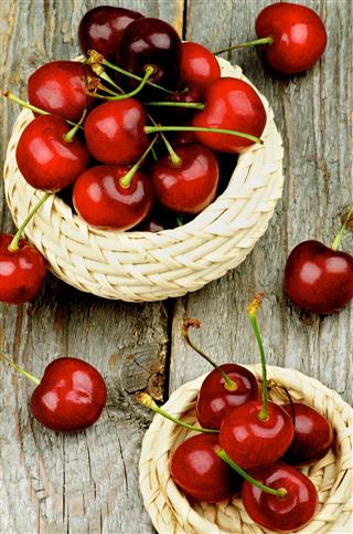 Red Sweet Cherries