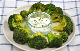Fresh broccoli with low fat dipping sauce