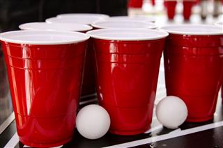 Beer Pong Party Cups Game
