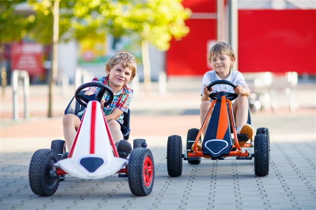 Kids Driving Pedal Race Cars