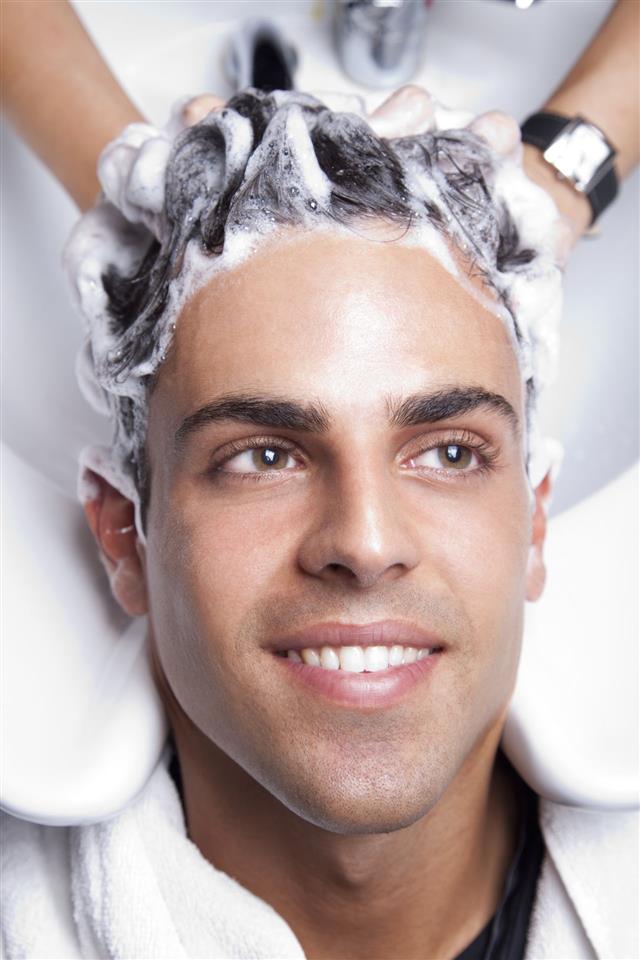 Hair Straightening Creams for Men - Men Wit