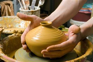 Creating An Earthen Jar