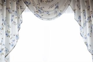 Beautiful Curtains With Flowers