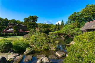 Oshino Hakkai Farmhouses And Pond