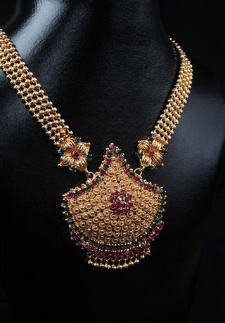 Traditional Wedding Gold Necklace