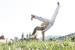 Capoeira Woman Awesome Stunts