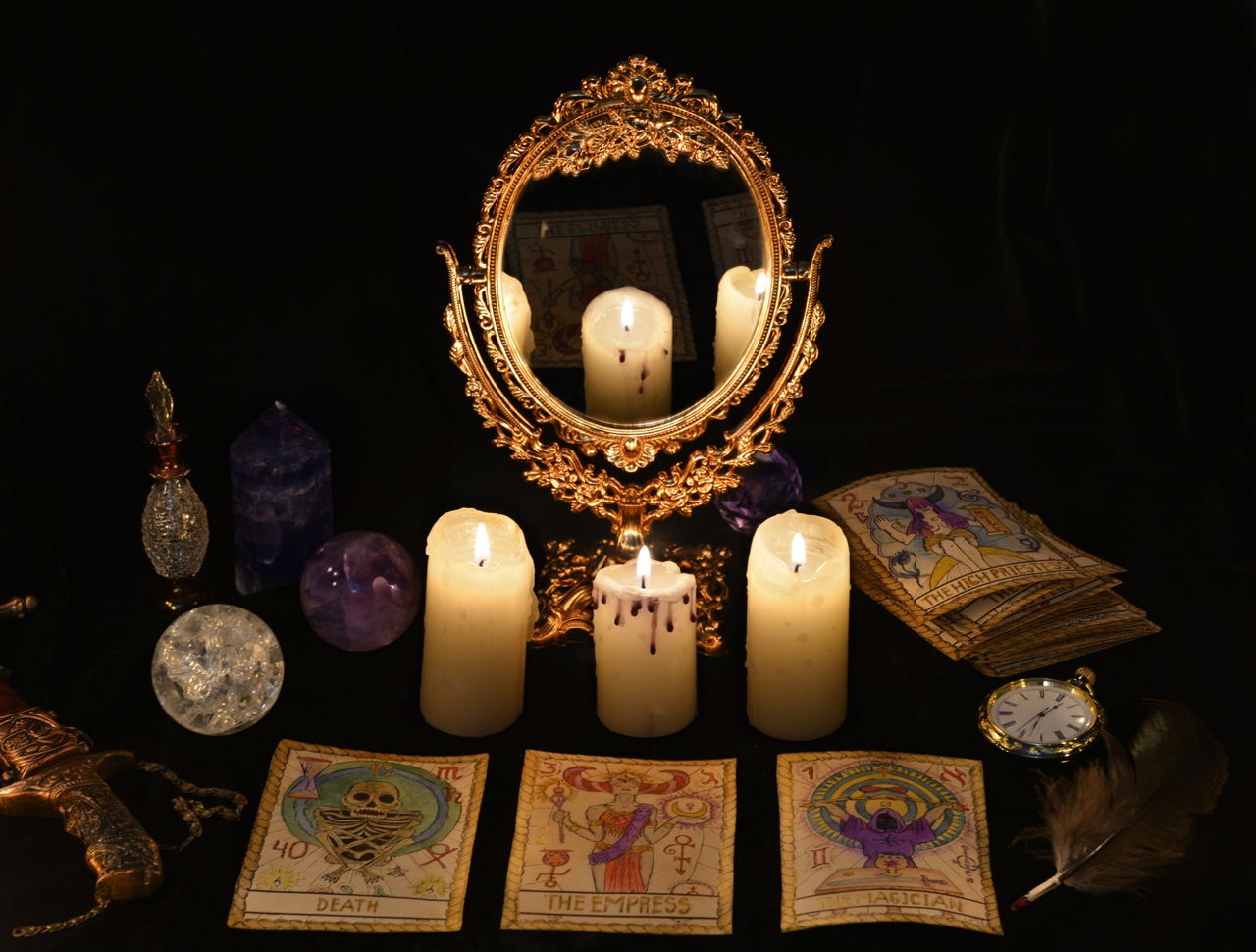 tarot cards ritual divination reading fortune magic guide meanings soothsayer telling mirror card oracle halloween tools someone person brandi auset