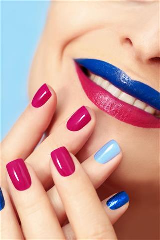 Blue pink fashion nails and lips