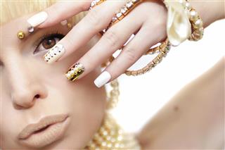 Pearl manicure and makeup