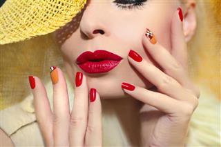 Red straw nail design