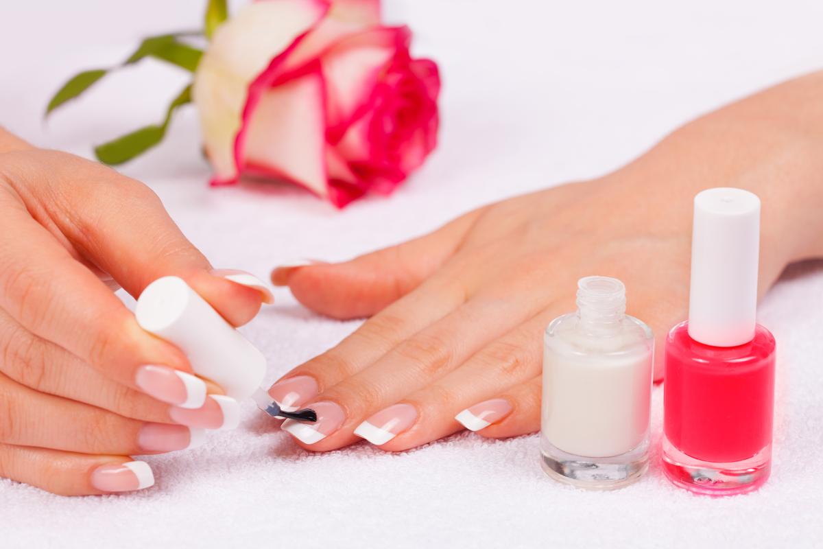 This is How You Can Get Rid of Bubbles in Nail Polish - Nail Art Mag
