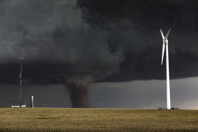 Spectacular Tornado