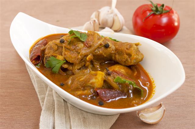 Kerala Traditional Chicken Curry